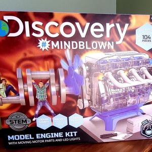 Discovery Kids STEM kit: Model engine